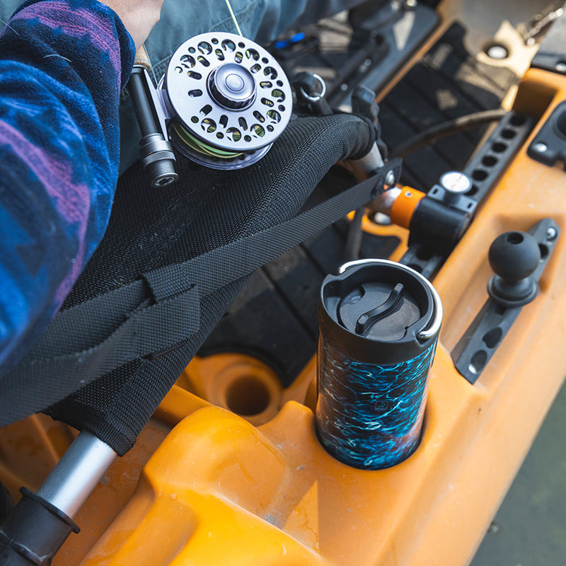 20oz-tkwide-with-cafe-cap-mossy-oak-f8 16oz_tumbler_mossyoak_bass_cafe_kayak_top_square.jpg