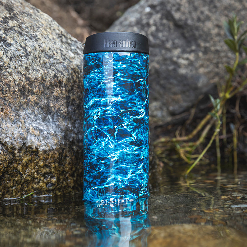 20oz-tkwide-with-cafe-cap-mossy-oak-f8 16oz_tumbler_mossyoak_bass_cafe_water_closeup_square.jpg
