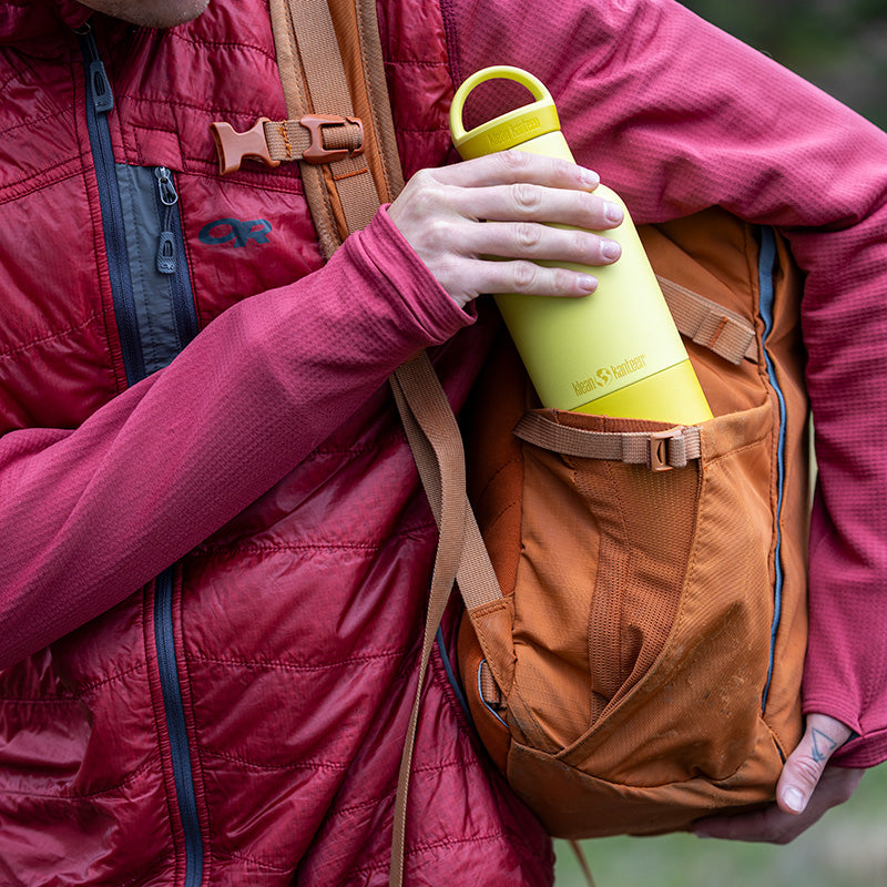 20oz-rise-classic-with-arch-loop-cap-x0 20oz_rise_classic_insulated_bottle_acacia_backpack_square.jpg