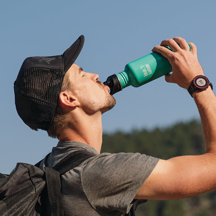 classic-sport-cap-c8 K27CPPS-SC-sport_cap_drinking_lifestyle.jpg