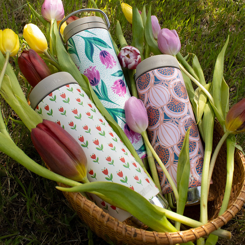 16oz-tkwide-with-cafe-red-tulips-e2 bottles_seasonal_spring_flowers_figs_basket_3_square.jpg