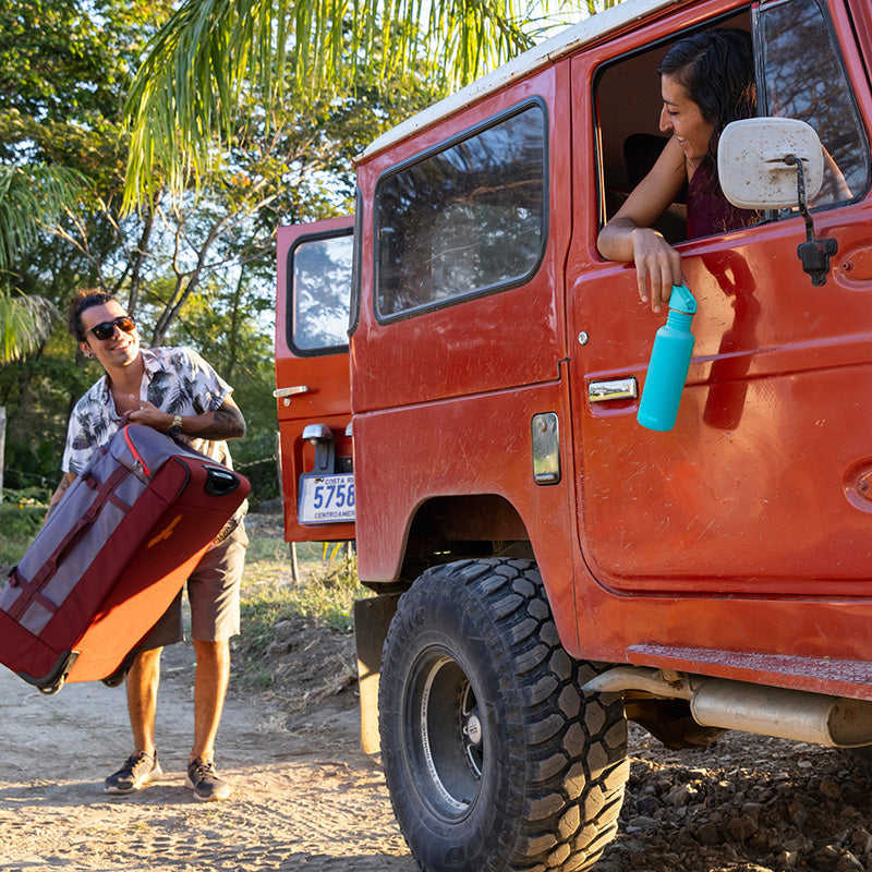 18oz-classic-with-flip-seal-sport-cap-w9 classic_18oz_flip_seal_baltic_jeep_packing_window_square.jpg