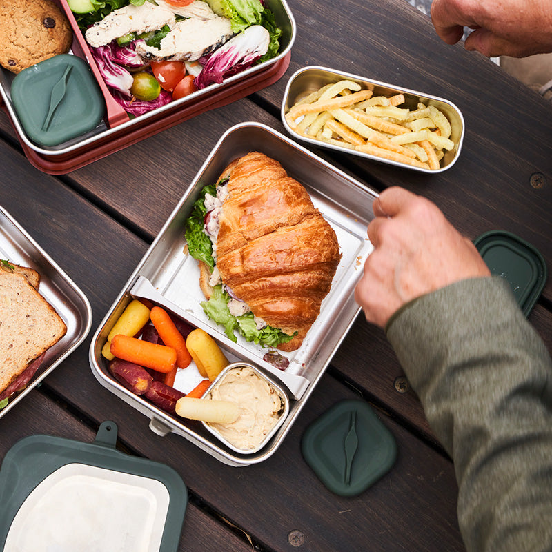 10oz-rise-food-box-snack-j3 rise_food_boxes_topdown_group_snack_square.jpg