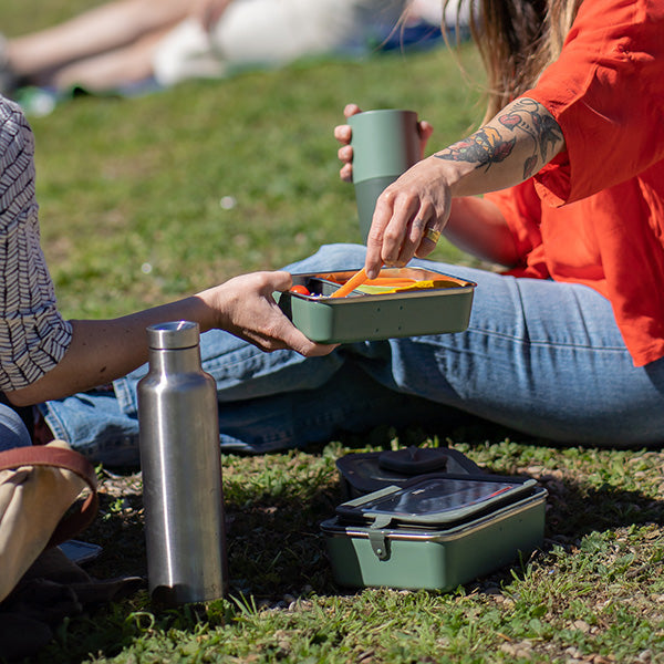 55oz-rise-food-box-big-meal-j0 rise_food_lunch_box_big_meal_sea_spray_picnic_square.jpg